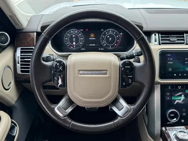 Land Rover Range Rover — Фото автомобиля 8