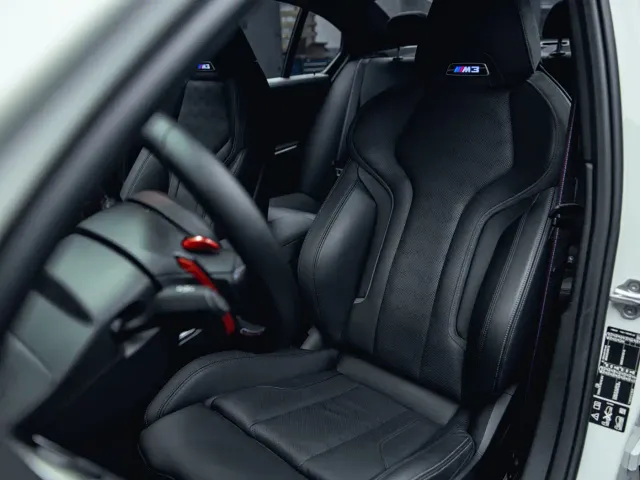 BMW M3 — Фото автомобиля 14