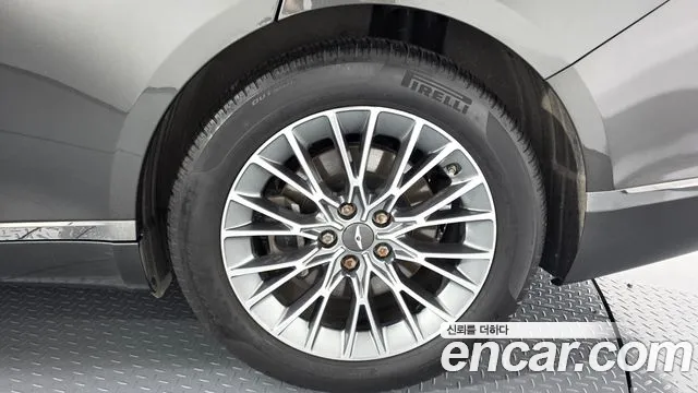 Genesis G80 RG3 — Фото автомобиля 21