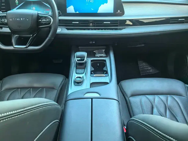 Chery Arrizo 8 — Фото автомобиля 13