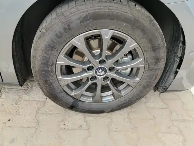 BYD Qin L — Фото автомобиля 24