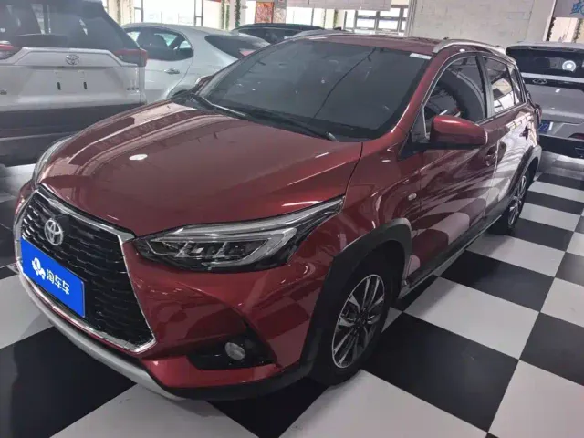 Фотография автомобиля — Toyota YARiS L Zhi Xuan