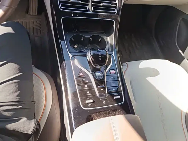 BYD Qin PLUS — Фото автомобиля 13