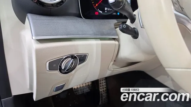 Mercedes-Benz CLS-Class C257 — Фото автомобиля 28