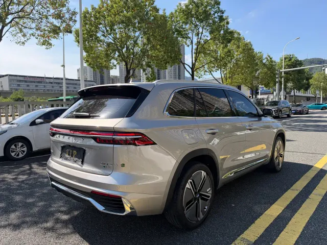 Geely Xingyue L — Фото автомобиля 5