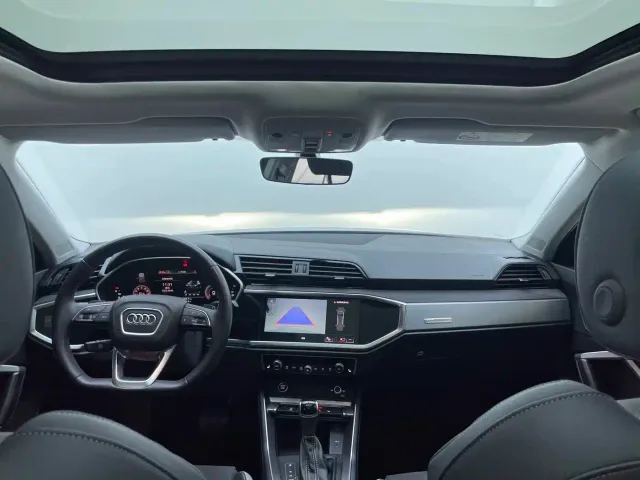 Audi Q3 — Фото автомобиля 14