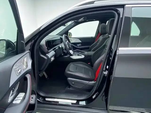 Mercedes-Benz GLE-Class AMG — Фото автомобиля 13