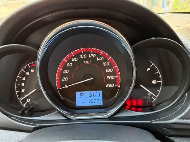 Toyota Vios FS — Фото автомобиля 15