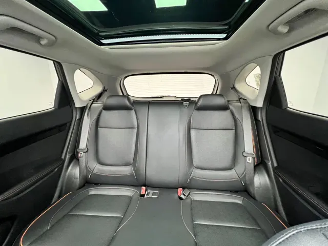 Kia Seltos — Фото автомобиля 15