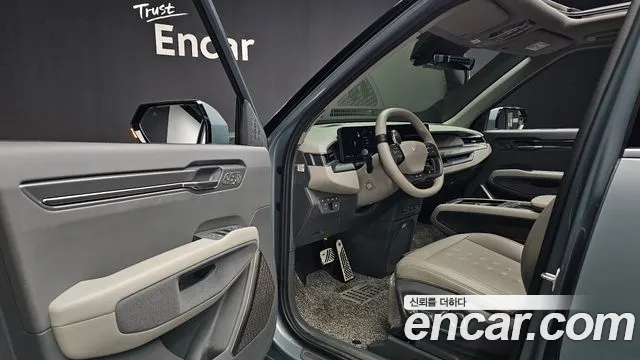 Kia EV9 — Фото автомобиля 10