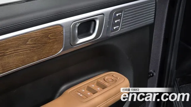 Hyundai Santa Fe MX5 — Фото автомобиля 16