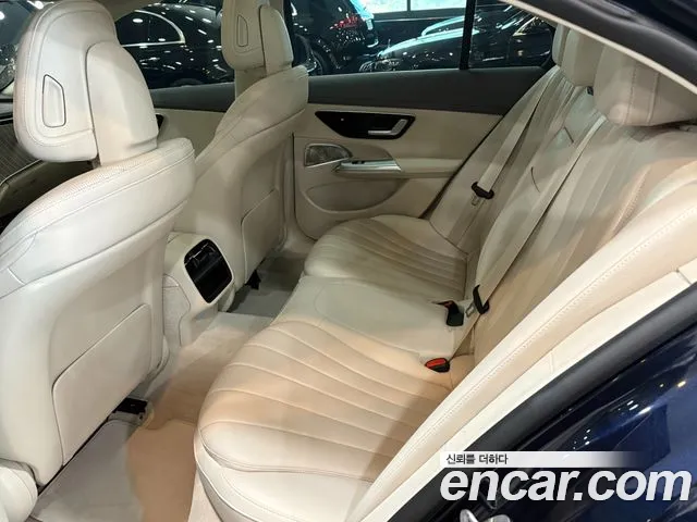 Mercedes-Benz E-Class W214 — Фото автомобиля 3