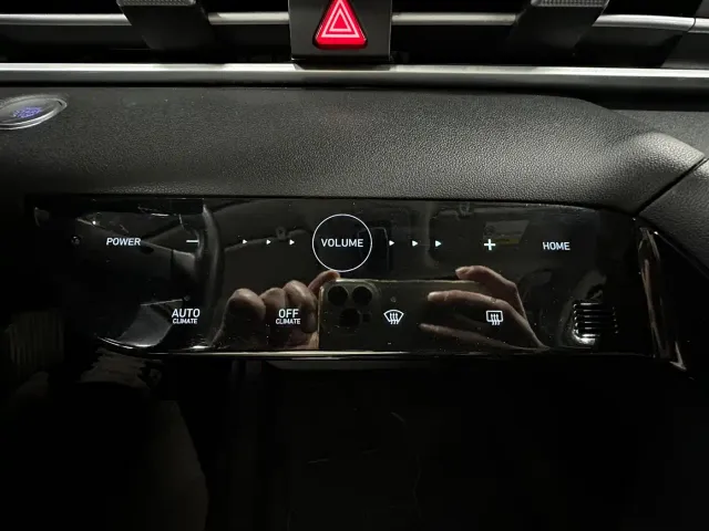 Hyundai Elantra — Фото автомобиля 8
