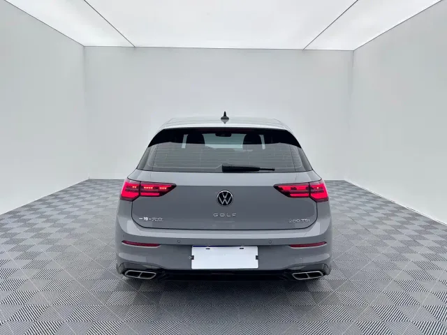 Volkswagen Golf — Фото автомобиля 5