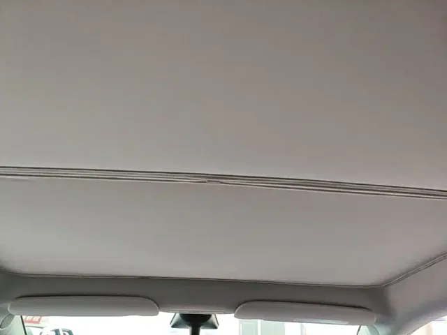 Tesla Model Y — Фото автомобиля 17
