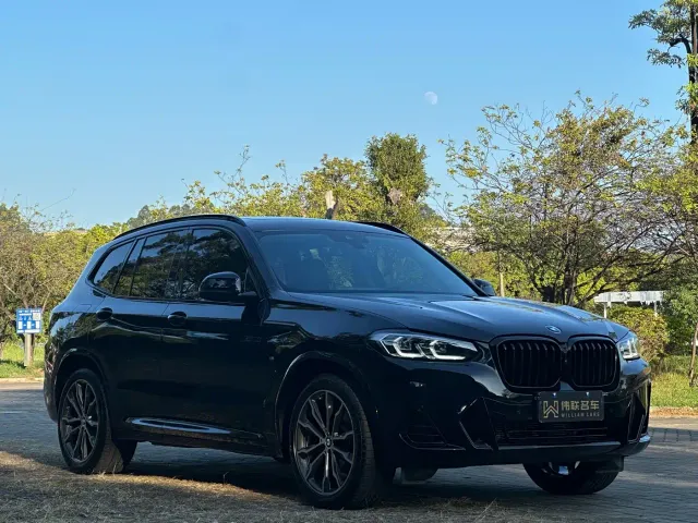 BMW X3 — Фото автомобиля 3