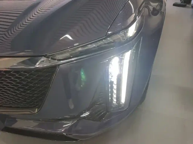Cadillac XT5 — Фото автомобиля 23