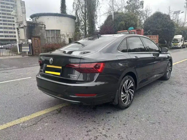 Volkswagen Sagitar — Фото автомобиля 8