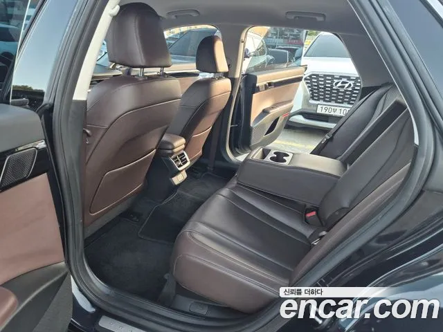 Hyundai Grandeur GN7 — Фото автомобиля 11