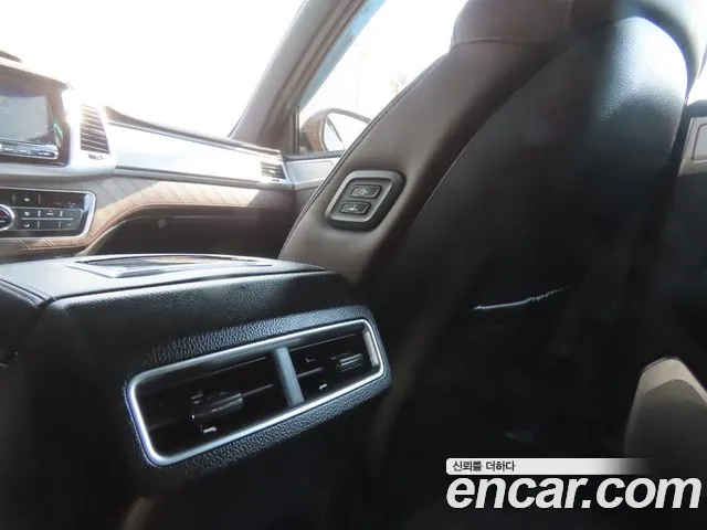 KG_Mobility_Ssangyong Rexton All Rexton Дизель 2.2 4WD — Фото автомобиля 8
