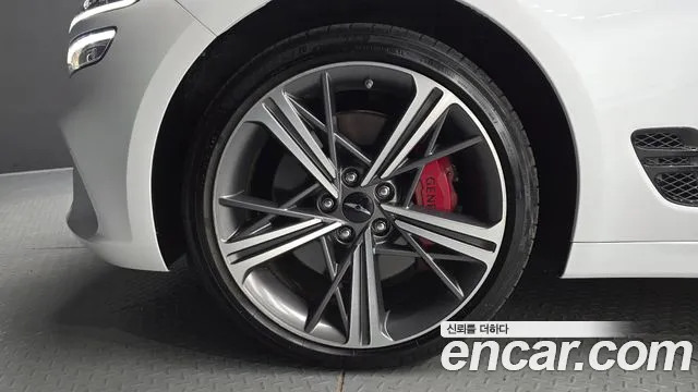 Genesis G70 — Фото автомобиля 5