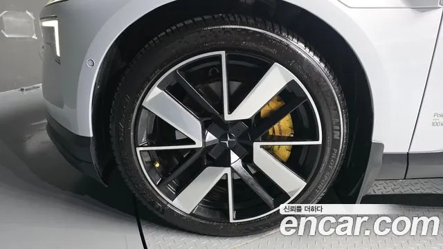 Polestar Polestar 4 — Фото автомобиля 4