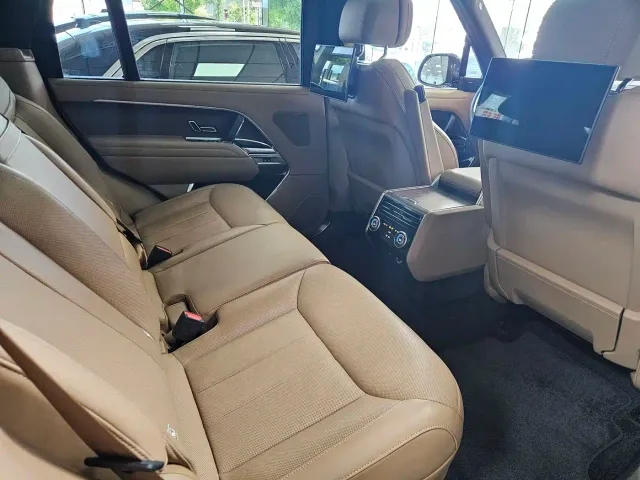 Land Rover Range Rover — Фото автомобиля 10