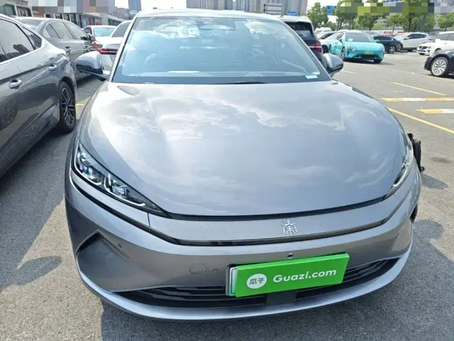 BYD Qin L — Фото автомобиля 2