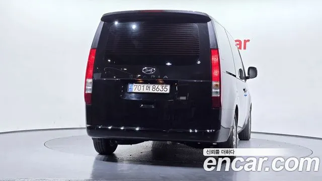 Hyundai Staria — Фото автомобиля 4