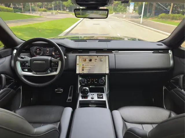Land Rover Range Rover — Фото автомобиля 20
