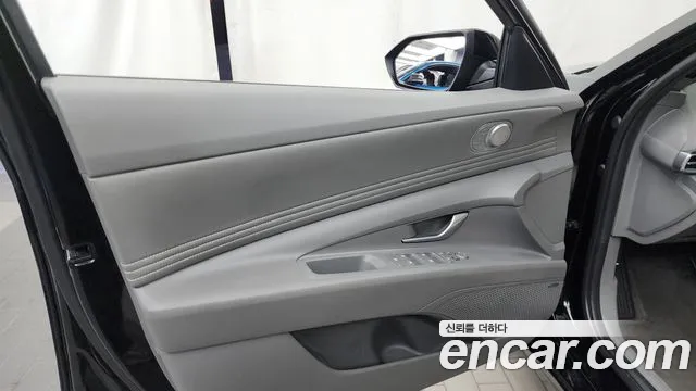 Hyundai AVANTE Avante (CN7) — Фото автомобиля 21