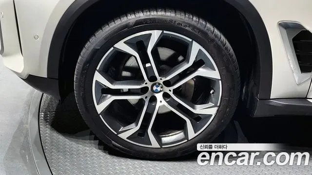 BMW X5 — Фото автомобиля 5