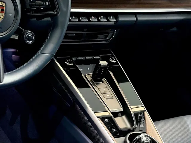 Porsche 911 — Фото автомобиля 15