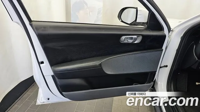 Hyundai Ioniq 6 — Фото автомобиля 13