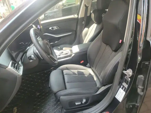 BMW 3 Series — Фото автомобиля 11