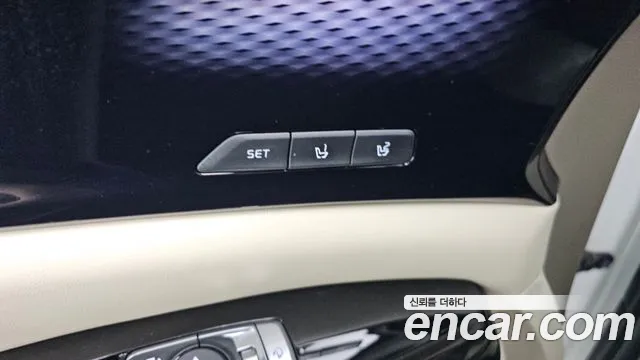 Kia Canival Carnival 4 поколение Бензин 7 мест Signature — Фото автомобиля 21