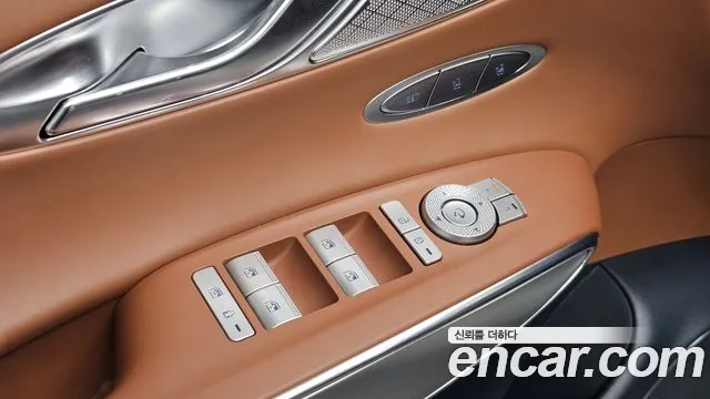 Genesis GV70 — Фото автомобиля 29