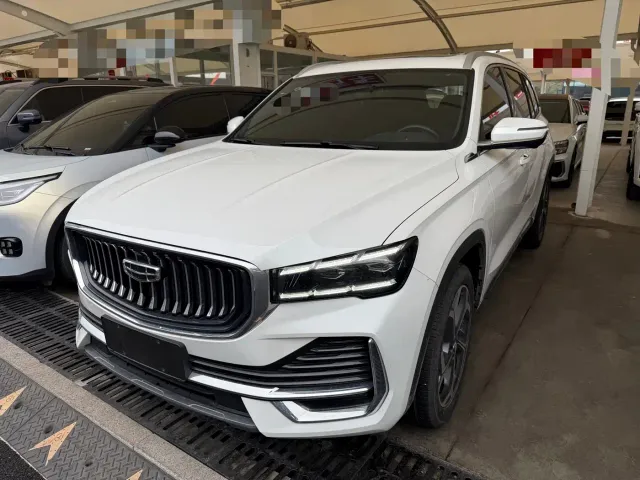 Фотография автомобиля — Geely Xingyue L