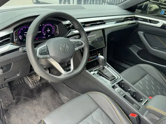 Volkswagen CC — Фото автомобиля 15