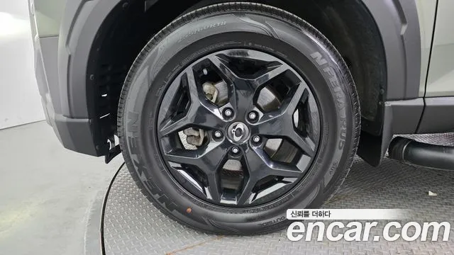 KG_Mobility_Ssangyong Rexton Новый Rexton Sport Дизель 2.2 4WD — Фото автомобиля 5