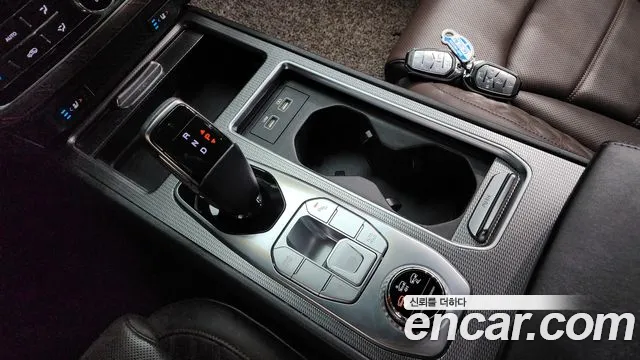 KG_Mobility_Ssangyong Rexton All Rexton Дизель 2.2 4WD — Фото автомобиля 9