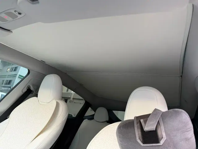 Tesla Model Y — Фото автомобиля 10
