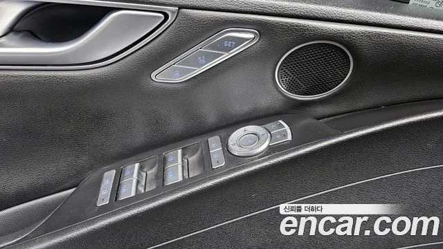 Genesis G80 Бензин 2.5 турбо AWD — Фото автомобиля 14