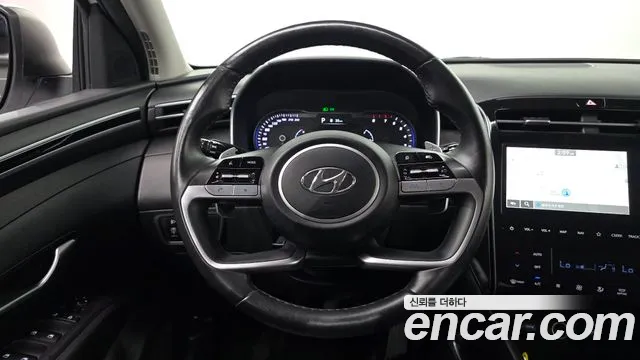 Hyundai Tucson Tucson (NX4) Бензин 1.6 турбо 2WD — Фото автомобиля 13