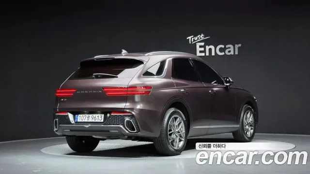 Genesis GV70 — Фото автомобиля 2