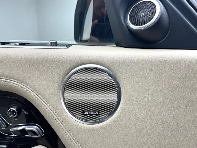 Land Rover Range Rover — Фото автомобиля 19