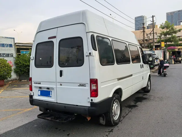 JMC Tesun — Фото автомобиля 7