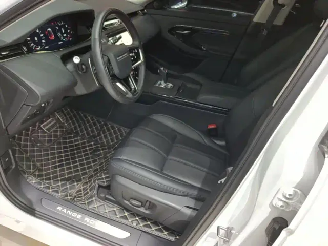 Land Rover Range Rover Evoque — Фото автомобиля 14