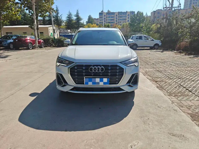 Audi Q3 — Фото автомобиля 2