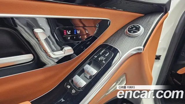 Mercedes-Benz S-Class — Фото автомобиля 27